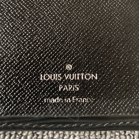 Louis Vuitton Black Epi Brazza Wallet - Picture 6 of 10